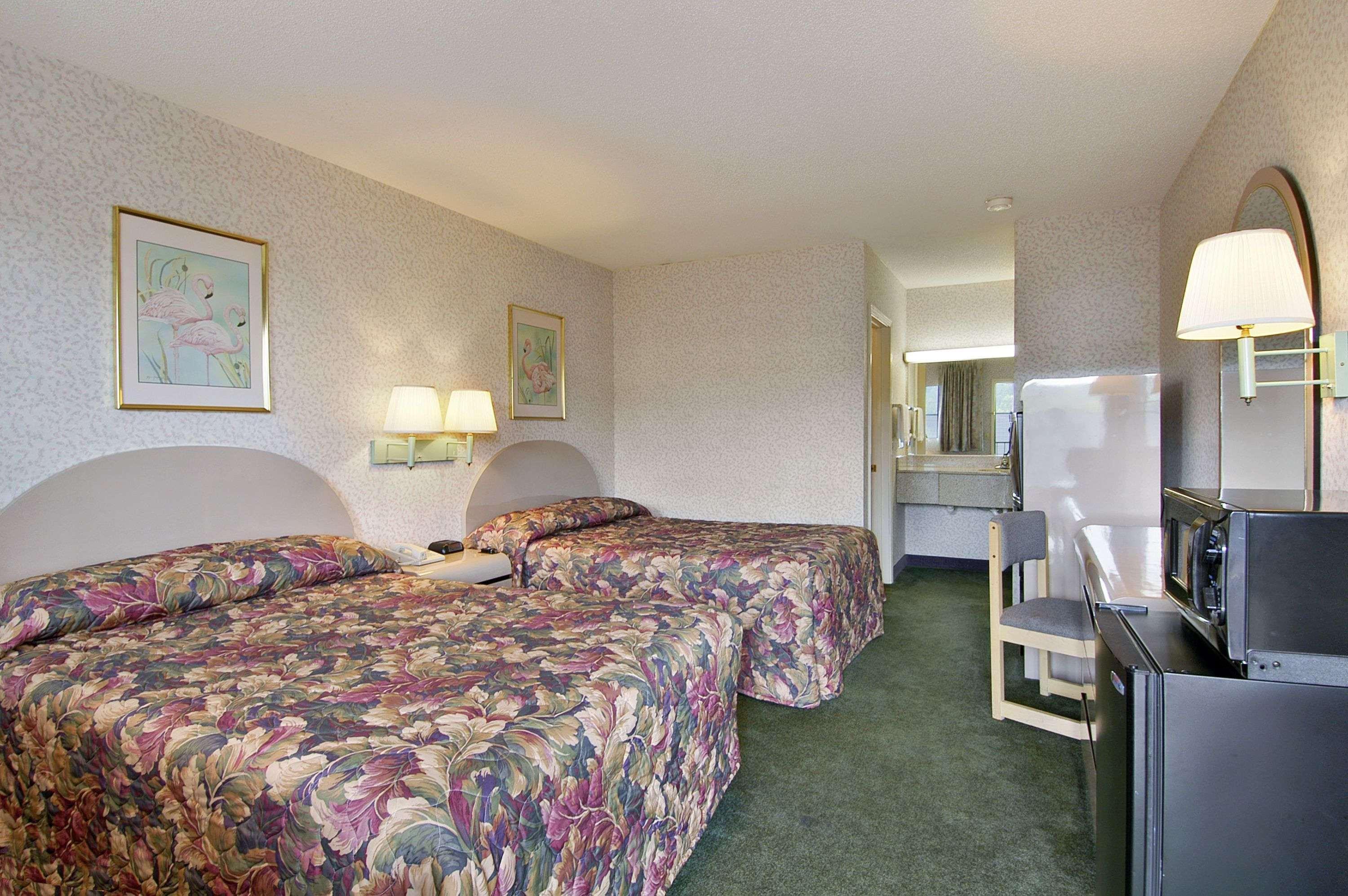 Days Inn By Wyndham Cartersville Esterno foto